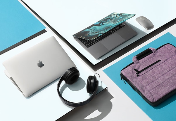 Apple - Samsung - Bose